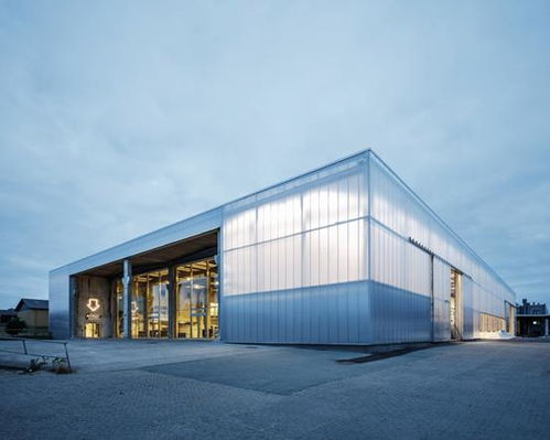 废弃厂房变身网红运动打卡地 外国成功案例及其日用百货启示