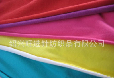 精选五大针织面料 从棉氨汗布到楼梯布，打造舒适与时尚的完美融合